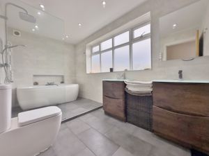 Photo 22- click for photo gallery